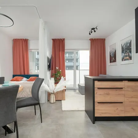 Stylowe Z Parkingiem Blisko Kaliska By Renters Apartamento *