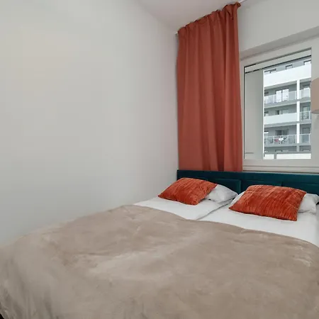 Stylowe Z Parkingiem Blisko Kaliska By Renters Apartamento