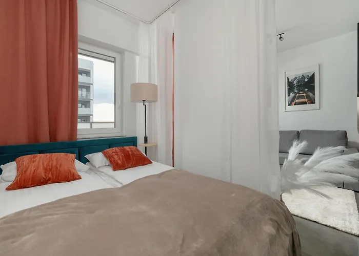 Stylowe Z Parkingiem Blisko Kaliska By Renters Apartamento